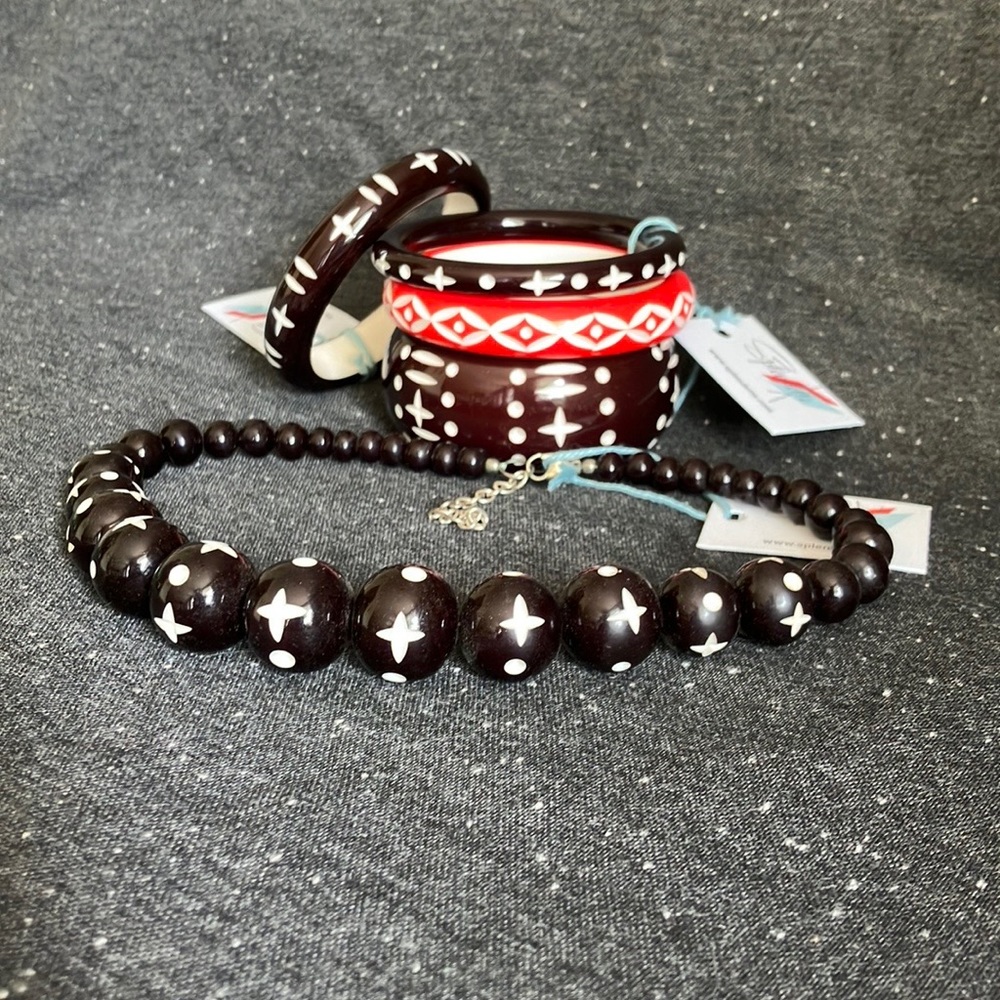 Splendette Lover & Hater Bangle & Necklace Set